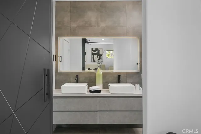 $975,000 | 199 Las Flores, Aliso Viejo, CA 92656