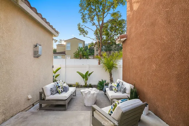 $975,000 | 199 Las Flores, Aliso Viejo, CA 92656