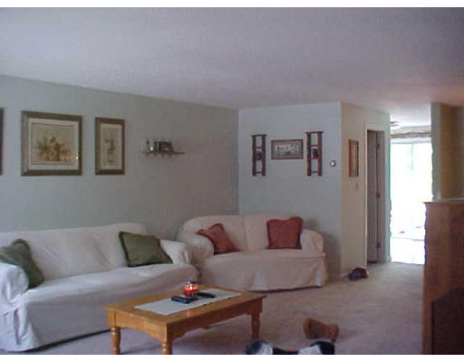 10 Eagle Drive, Unit 10 Douglas, MA 01516 - Photo 5 of 7