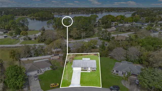 $1,695 | 617 4th Avenue North, Deltona, FL 32725