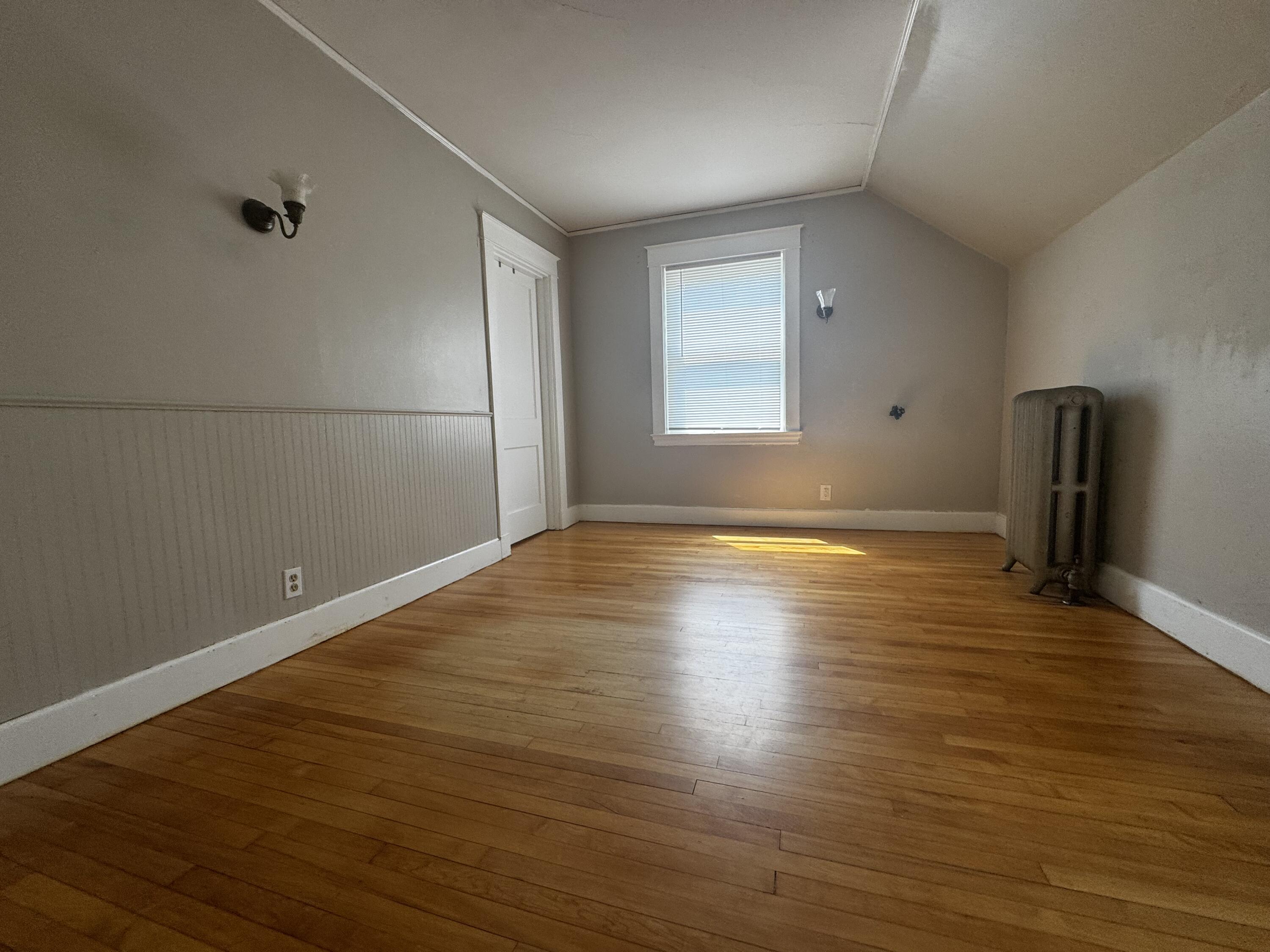 215 French Street Bangor, ME 04401 - Photo 23 of 28 Bedroom 3