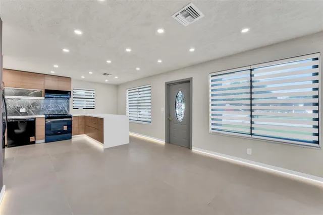 $449,000 | 3220 Northwest 16th Street, Lauderhill, FL 33311