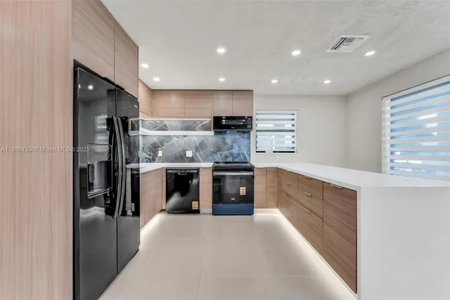 $449,000 | 3220 Northwest 16th Street, Lauderhill, FL 33311