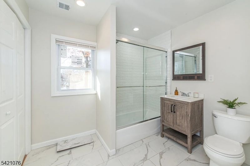 116 Franklin Street, Unit 2 Bloomfield, NJ 07003 - Photo 4 of 13