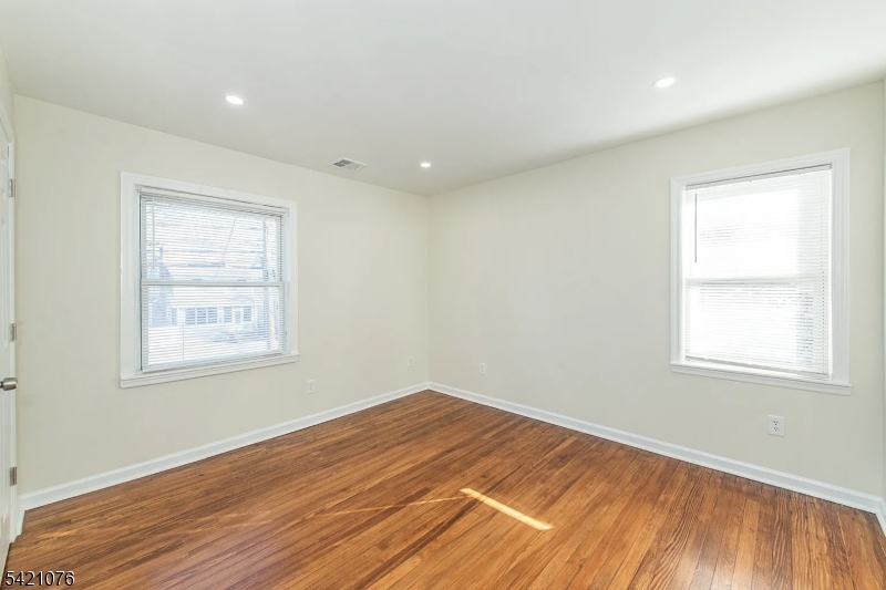 116 Franklin Street, Unit 2 Bloomfield, NJ 07003 - Photo 6 of 13