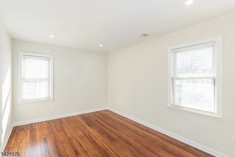 116 Franklin Street, Unit 2 Bloomfield, NJ 07003 - Photo 7 of 13