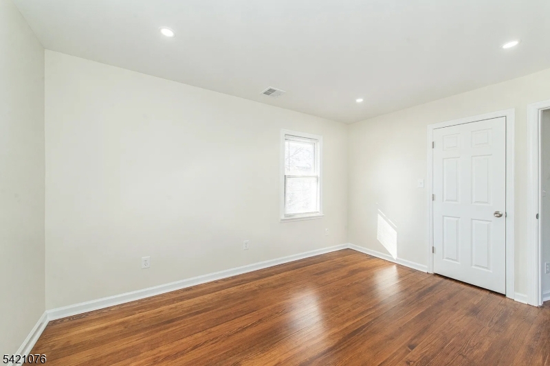 116 Franklin Street, Unit 2 Bloomfield, NJ 07003 - Photo 8 of 13