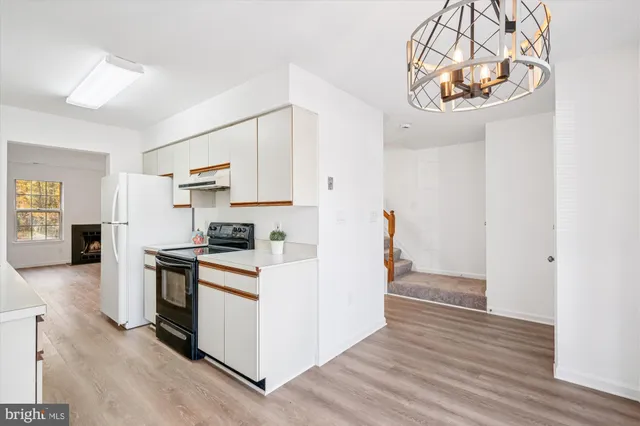 $369,000 | 986 Breakwater Drive, Annapolis, MD 21403