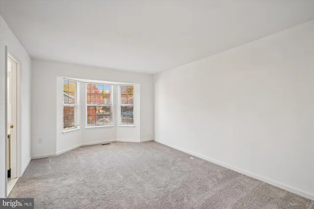 $369,000 | 986 Breakwater Drive, Annapolis, MD 21403