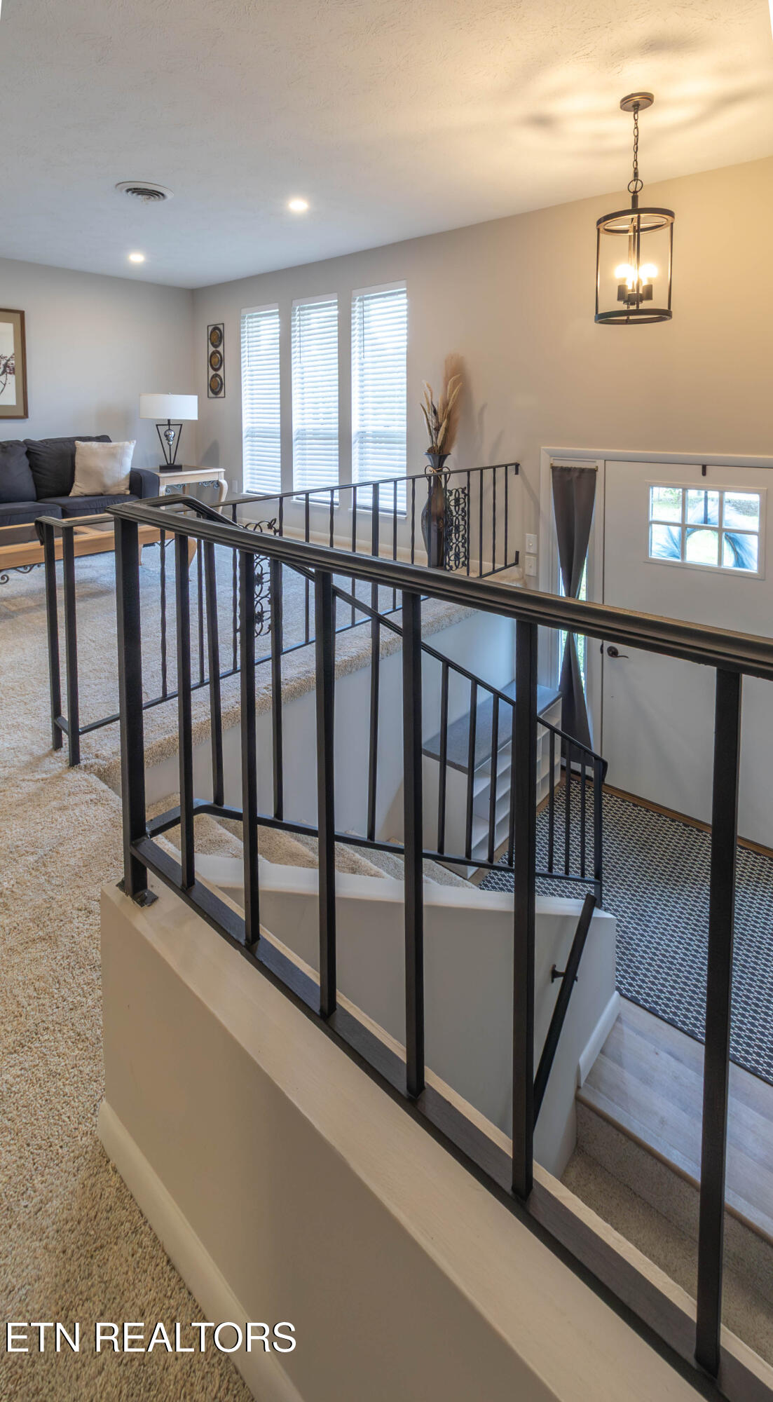 5524 Carter Road Knoxville, TN 37918 - Photo 15 of 57 1U6A5257