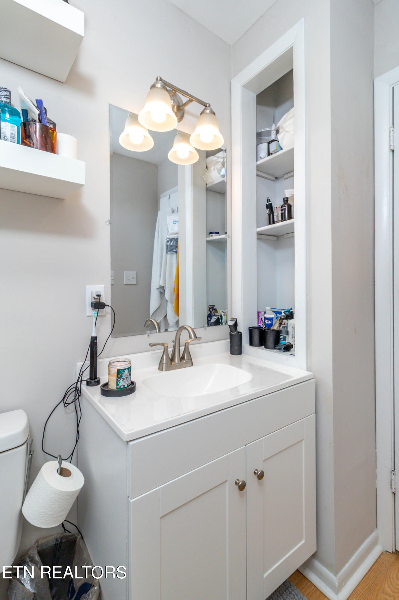 5524 Carter Road Knoxville, TN 37918 - Photo 51 of 57 1U6A5467