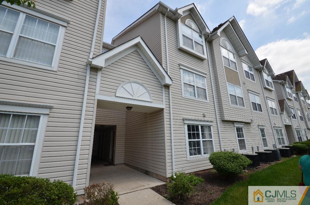 65 Inverness Drive Edison, NJ 08820 - Photo 1 of 12 Gallery Image 1