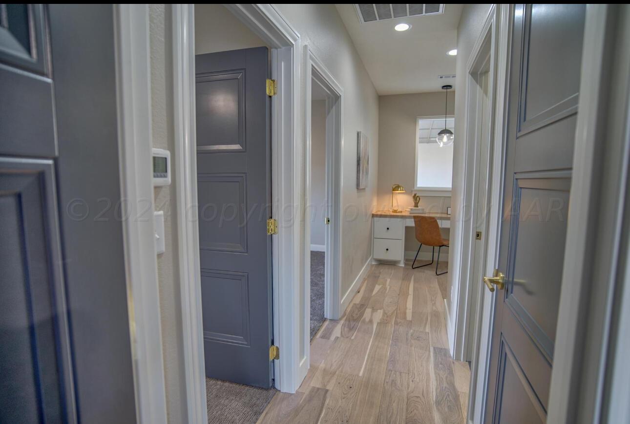 19181 Buck Springs Road Amarillo, TX 79119 - Photo 53 of 86 Hallway