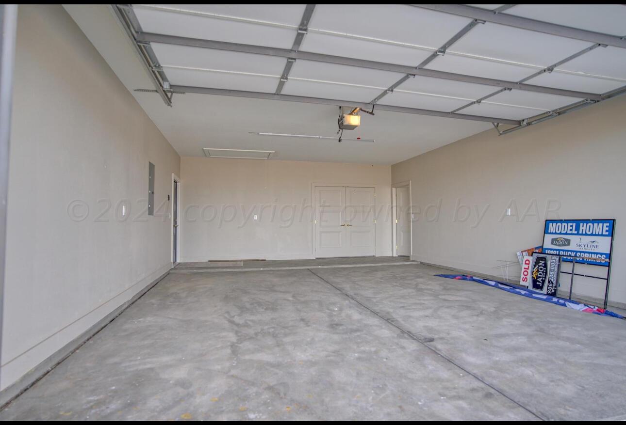 19181 Buck Springs Road Amarillo, TX 79119 - Photo 83 of 86 Garage