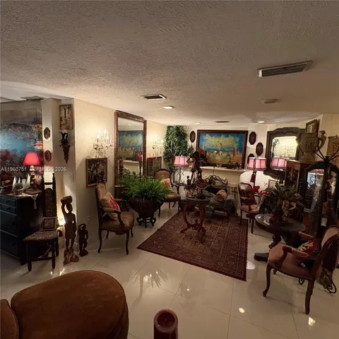 $994,900 | 101 South Royal Poinciana Boulevard, Miami Springs, FL 33166
