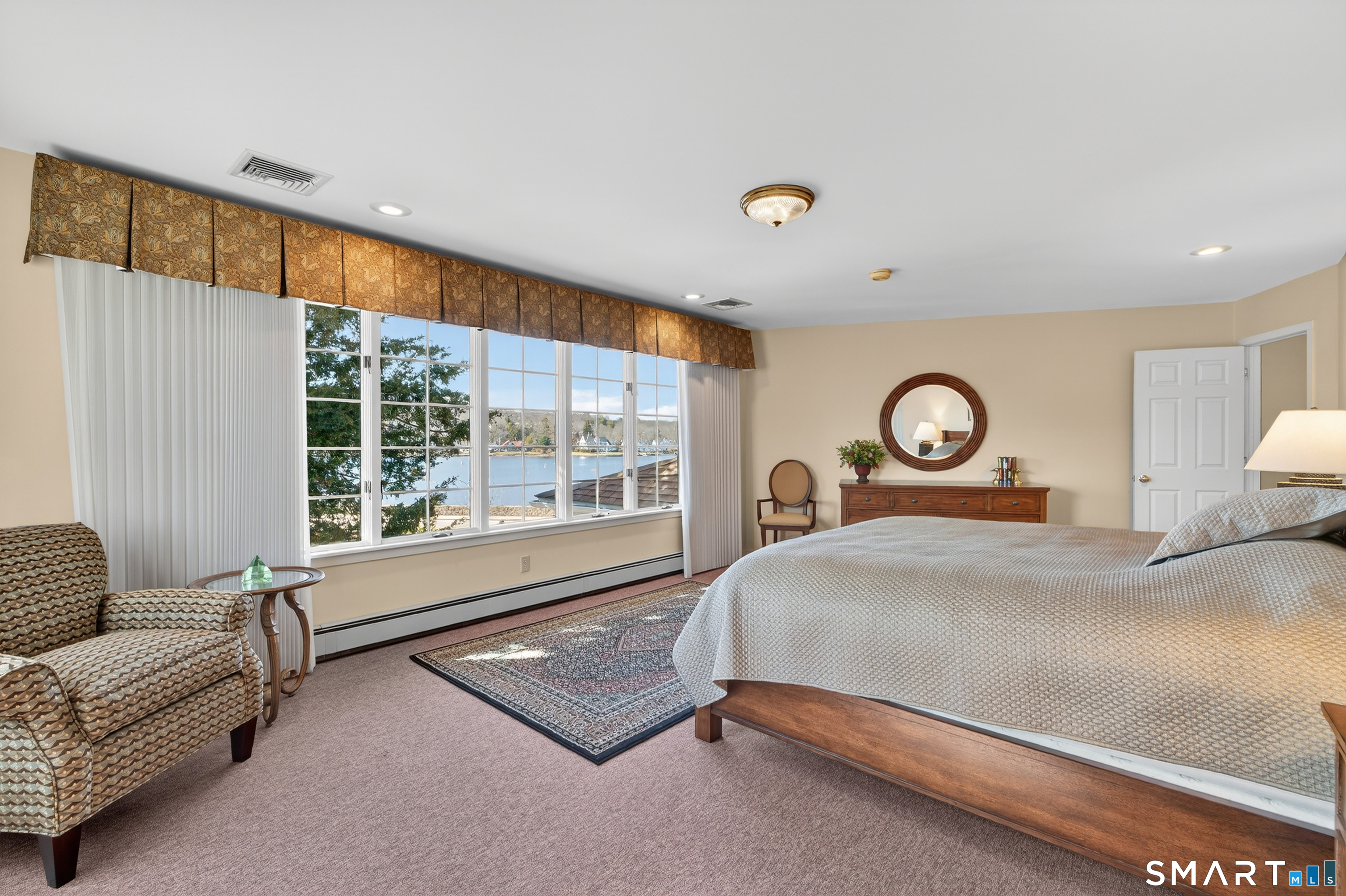 40 Holmes Street Stonington, CT 06355 - Photo 21 of 38