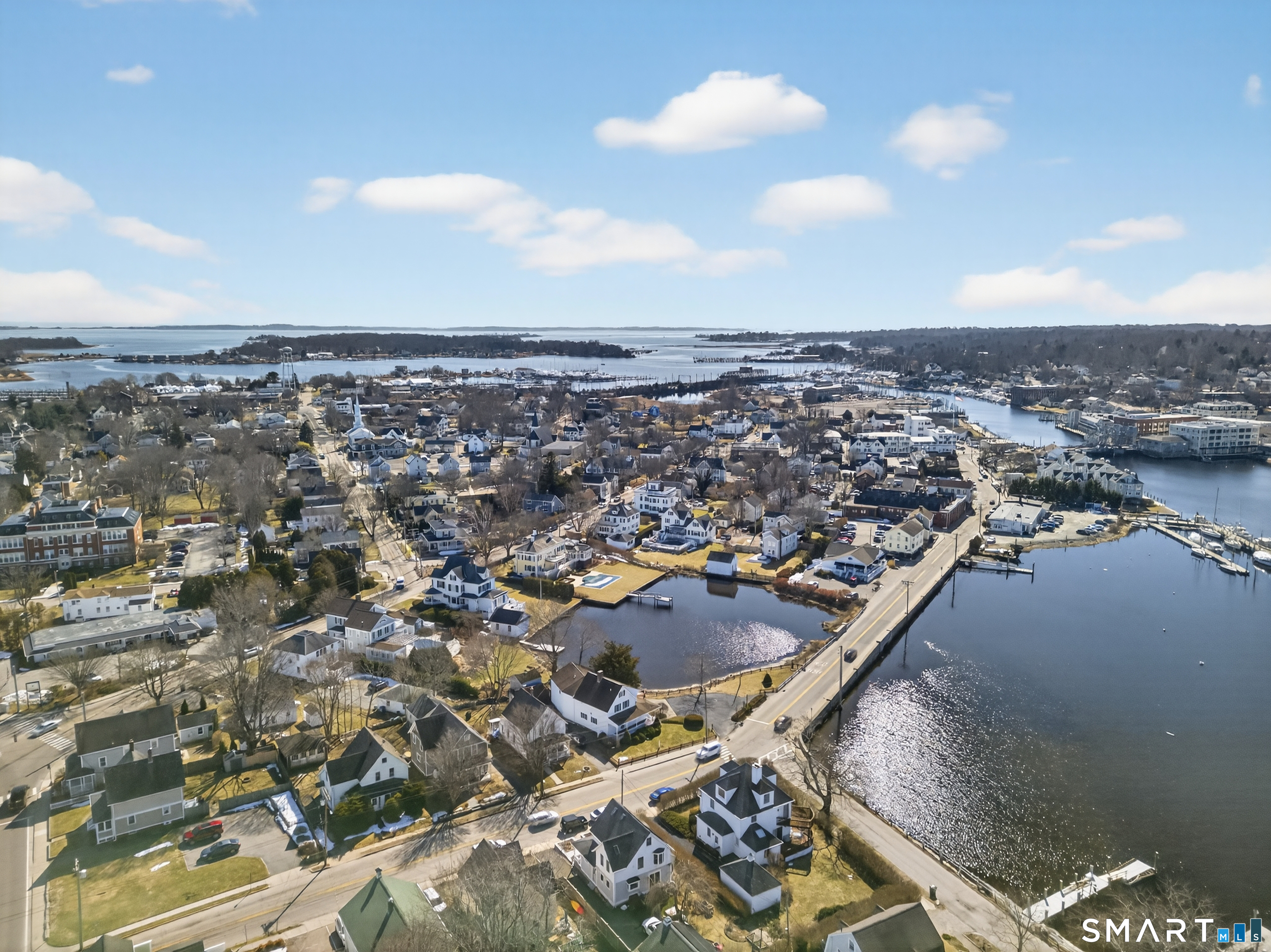 40 Holmes Street Stonington, CT 06355 - Photo 26 of 38