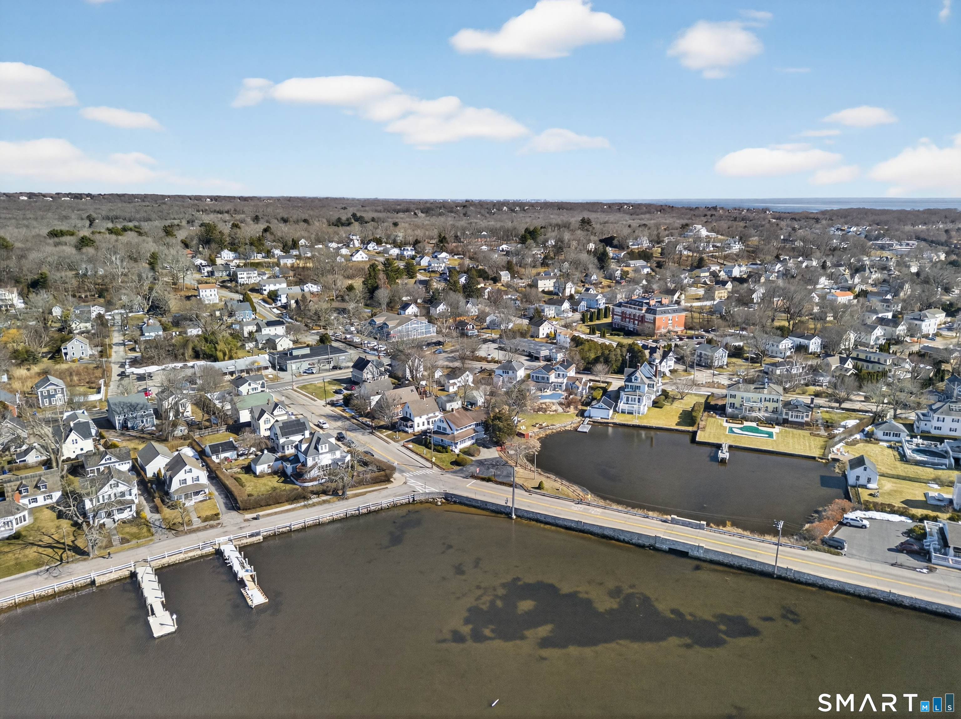 40 Holmes Street Stonington, CT 06355 - Photo 32 of 38