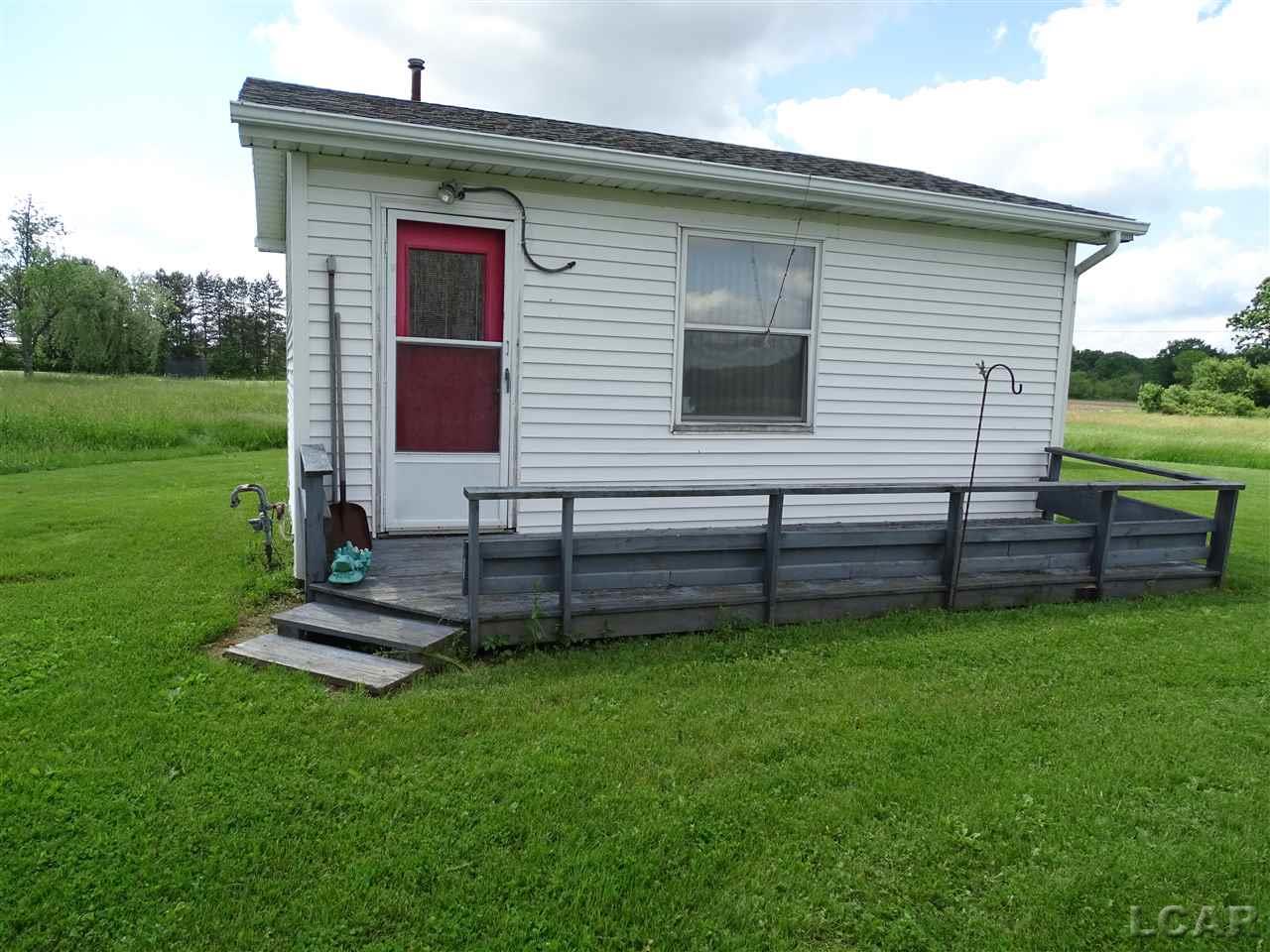 8884 West Beecher Road Clayton, MI 49235 - Photo 13 of 16 31340662-12.JPG