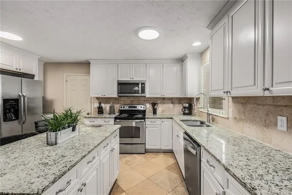 $535,000 | 1195 Vineyard Drive Southeast, Conyers, GA 30013