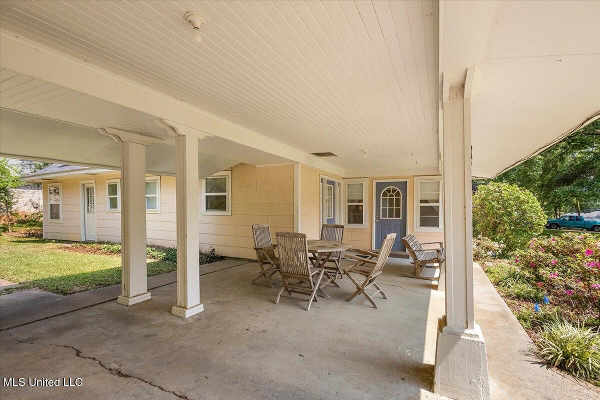 228 West Porter Street Ridgeland, MS 39157 - Photo 4 of 30 04-3HTP5356