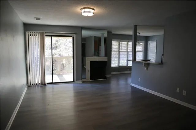 $1,800 | 1103 Garden Court, Atlanta, GA 30328