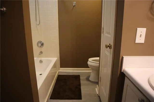 $1,800 | 1103 Garden Court, Atlanta, GA 30328