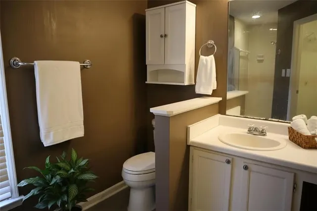 $1,800 | 1103 Garden Court, Atlanta, GA 30328