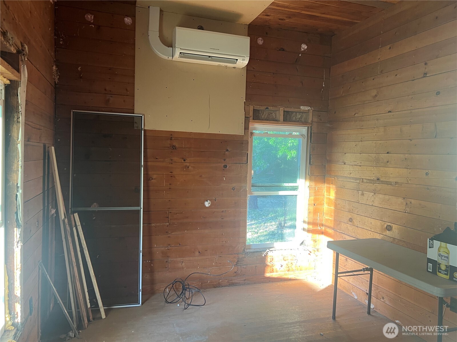 2965 Benge Winona Road Benge, WA 99105 - Photo 20 of 24 a bathroom with a shower
