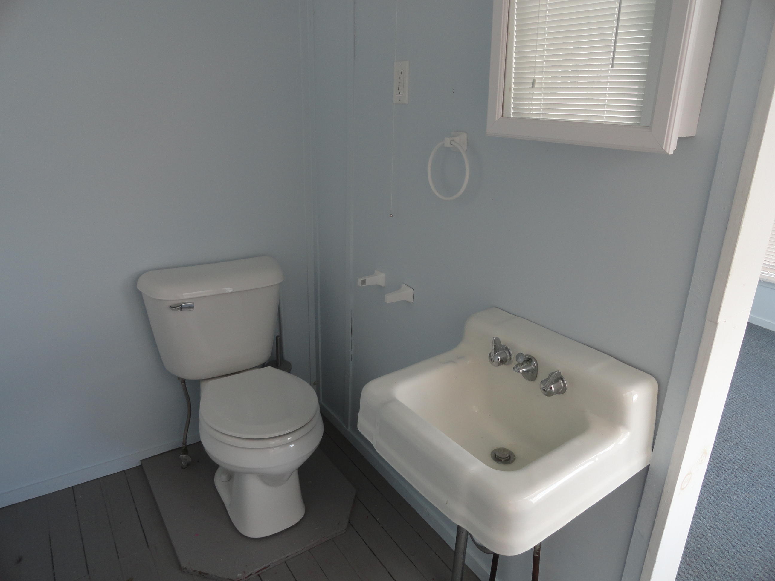 153 Hills Beach Road Biddeford, ME 04005 - Photo 13 of 24 DSC06590