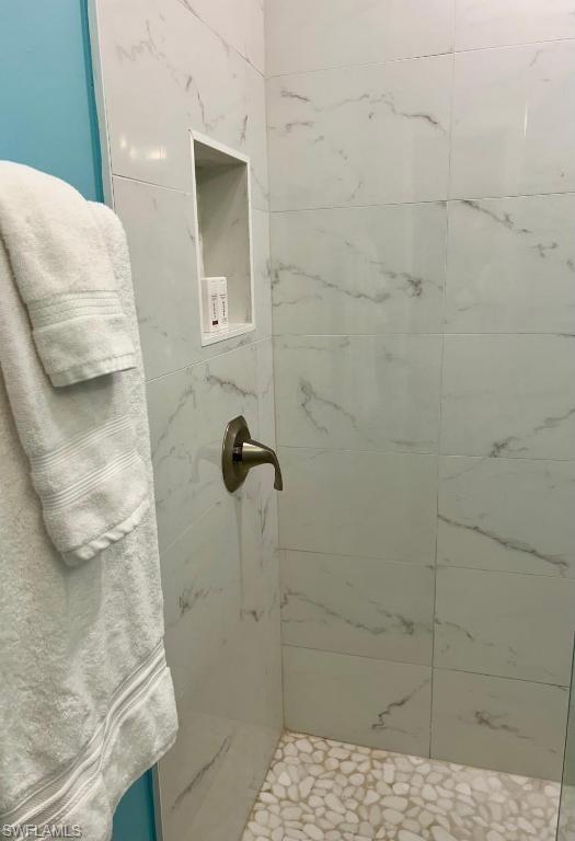 473 12th Avenue South, Unit B2 Naples, FL 34102 - Photo 10 of 15