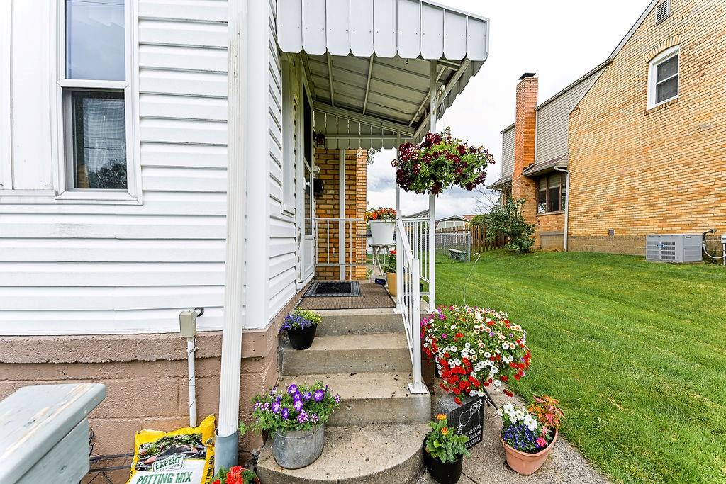 825 Childs Avenue Monaca, PA 15061 - Photo 6 of 35 a view of porch with seating space