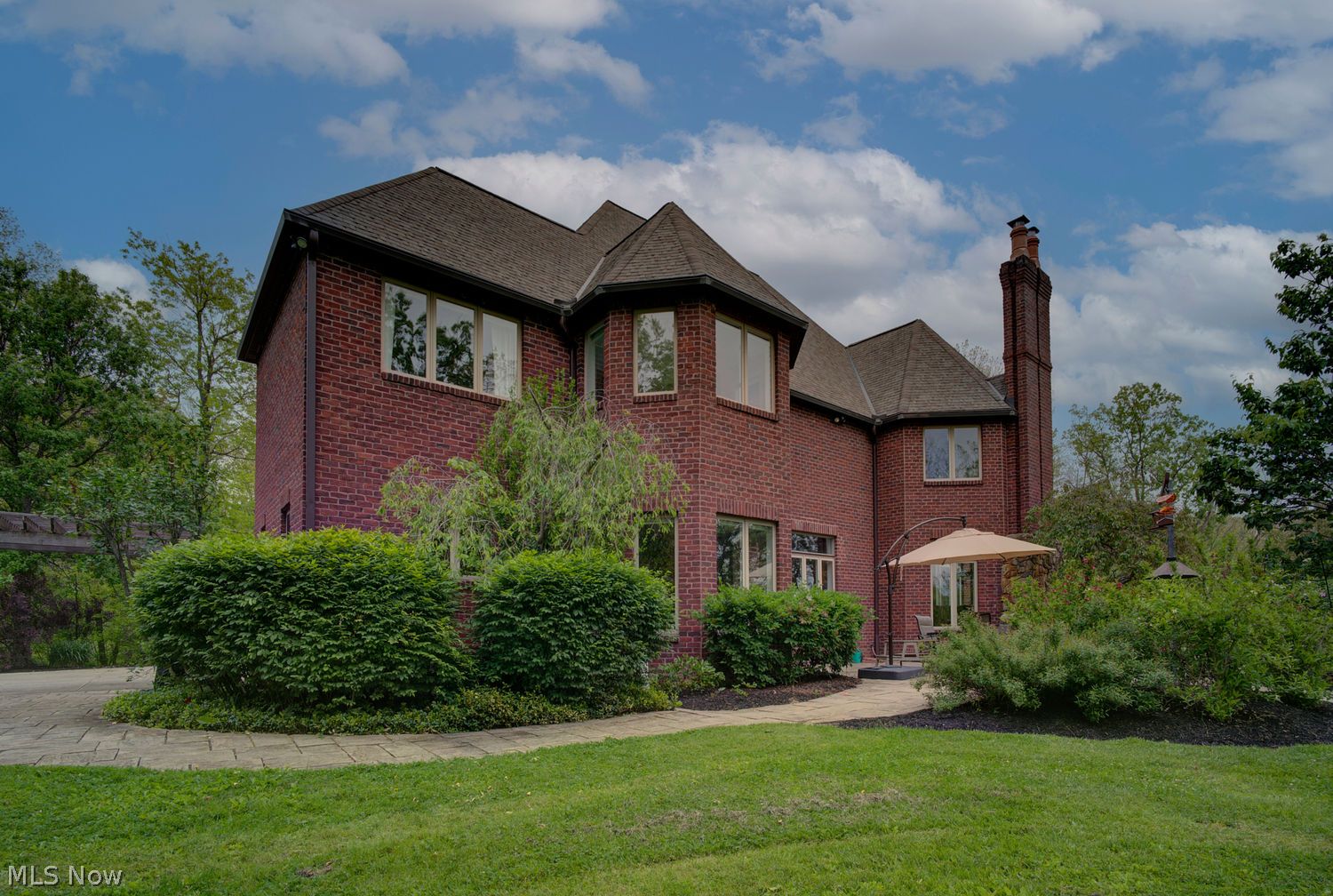 18764 Brewster Road Chagrin Falls, OH 44023 - Photo 37 of 43