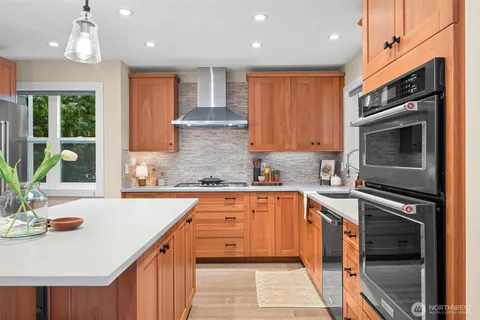 $589,000 | 701 North State Street, Unit 103, Bellingham, WA 98225