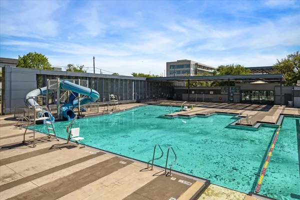 $379,900 | 2612 Isabella Street, Houston, TX 77004
