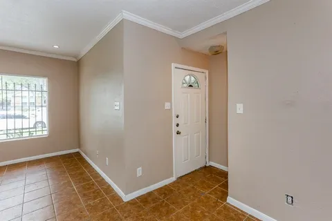 $379,900 | 2612 Isabella Street, Houston, TX 77004