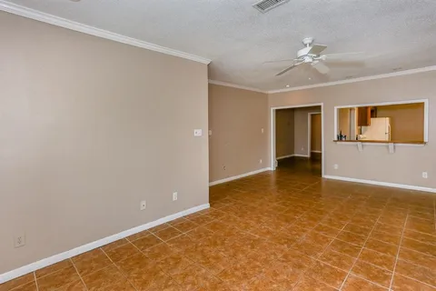 $379,900 | 2612 Isabella Street, Houston, TX 77004