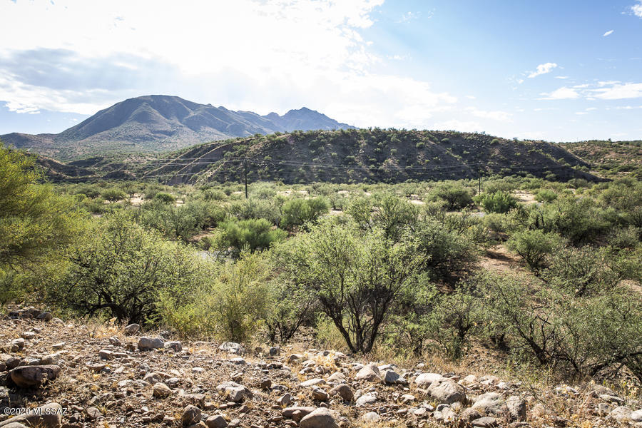 1818 Vereda Iberia, Unit 81 Rio Rico, AZ 85648 - Photo 4 of 13