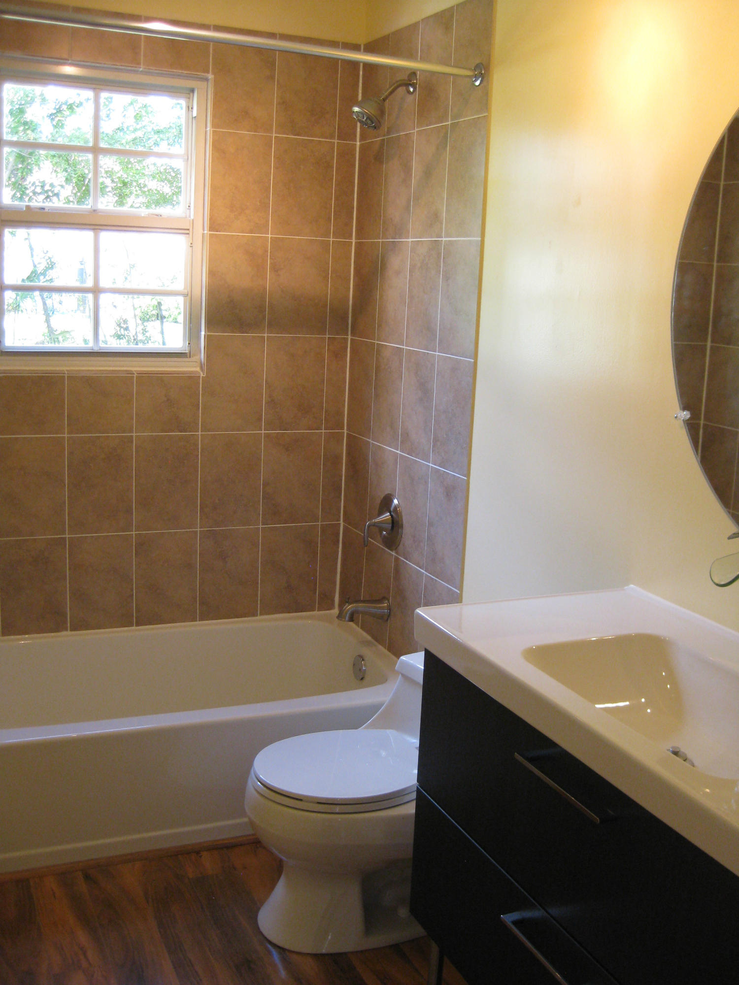 17081 Alexander Run Jupiter, FL 33478 - Photo 19 of 22 2nd downstairs bathroom
