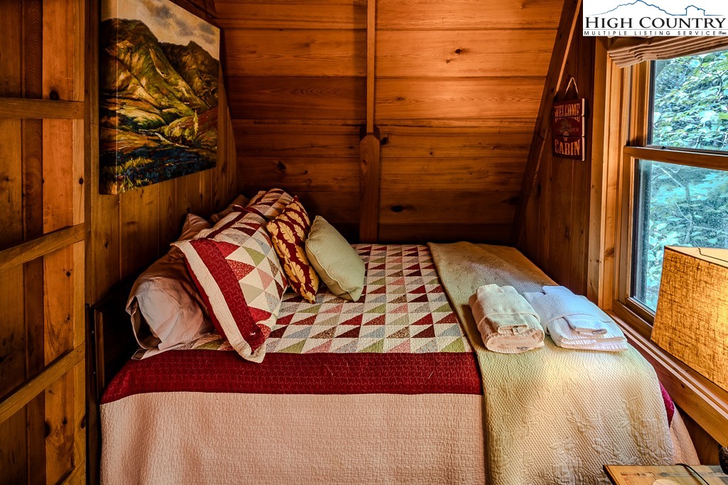 268 Cherry Drive Boone, NC 28607 - Photo 13 of 33 a view of balcony with furniture