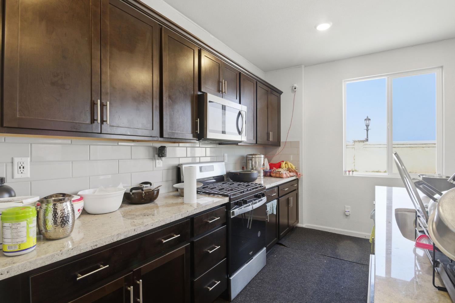 6913 Foraker Drive Stockton, CA 95219 - Photo 14 of 40