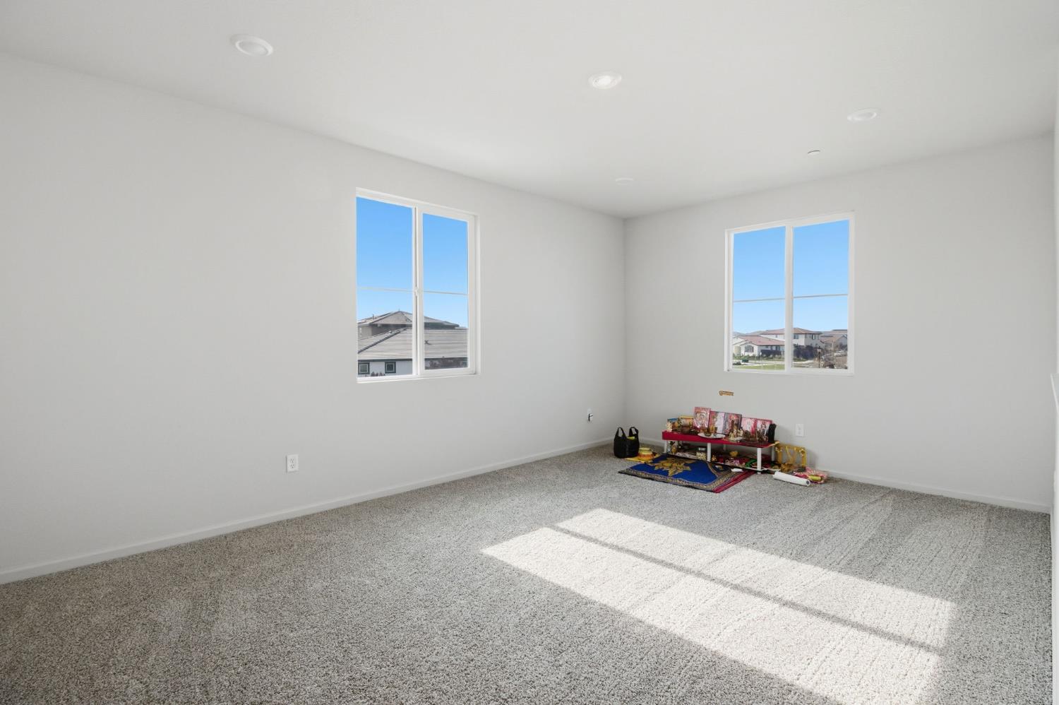 6913 Foraker Drive Stockton, CA 95219 - Photo 21 of 40