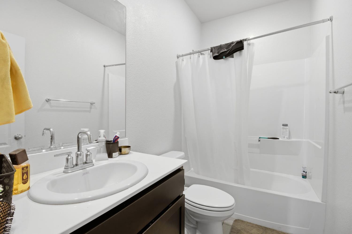 6913 Foraker Drive Stockton, CA 95219 - Photo 28 of 40