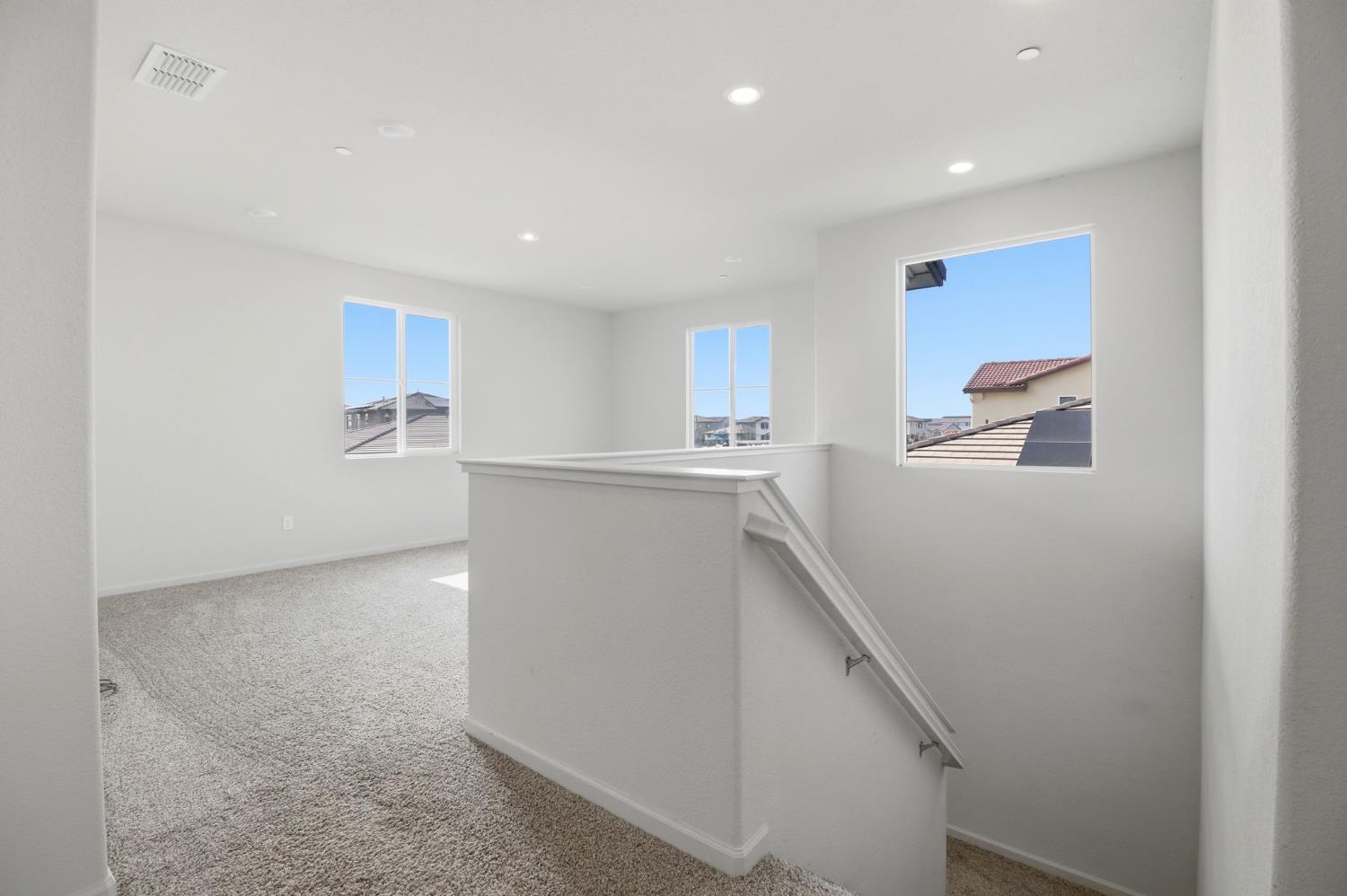 6913 Foraker Drive Stockton, CA 95219 - Photo 32 of 40