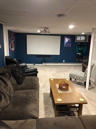 32 Crestwood Road Leicester, MA 01524 - Photo 18 of 34 Gallery Image 18