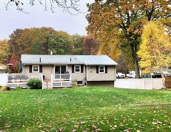 32 Crestwood Road Leicester, MA 01524 - Photo 26 of 34 Gallery Image 26