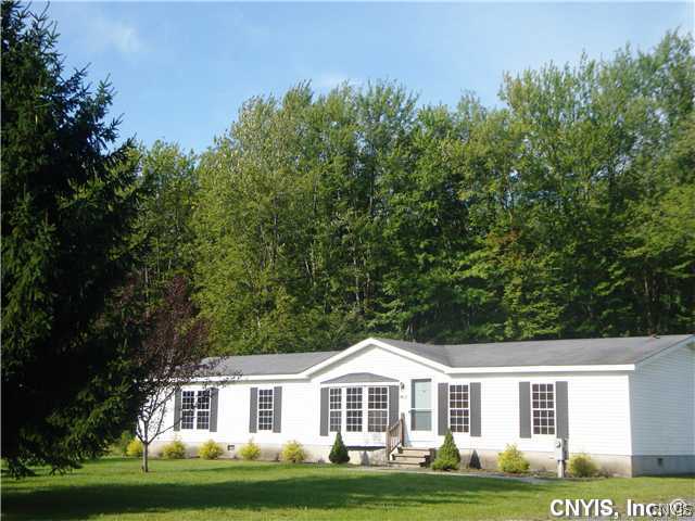 9161 Snell Road Lenox, NY 13032 - Photo 1 of 1 Exterior Front