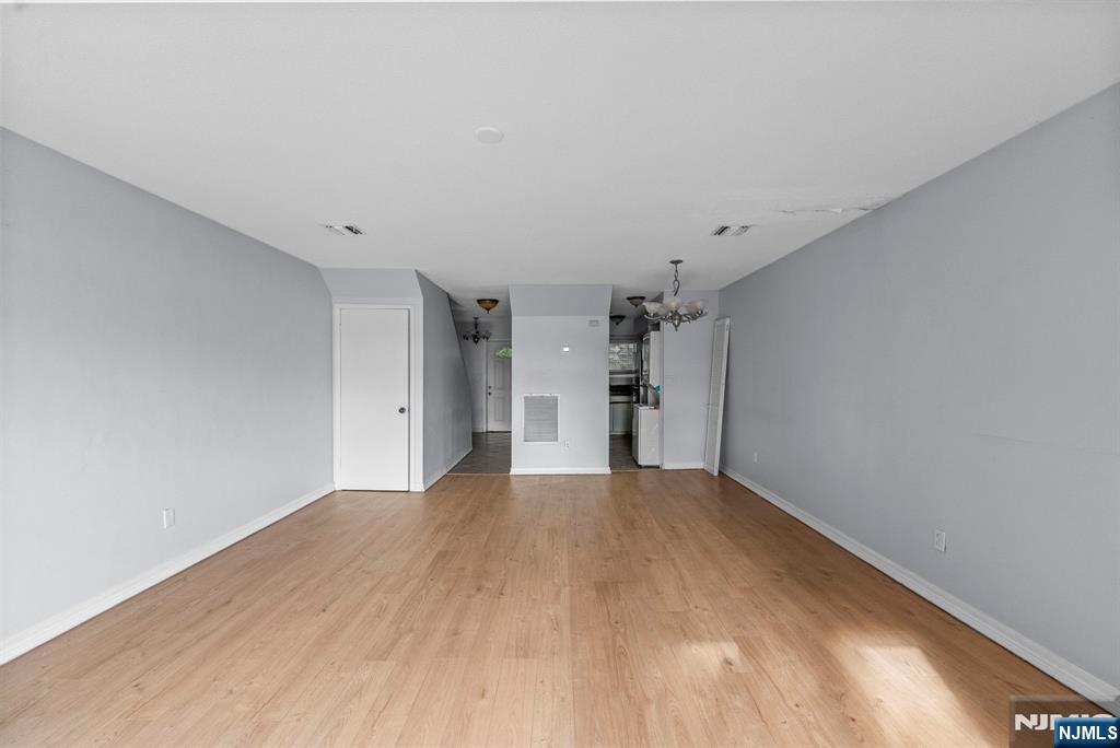 101 Highway 5, Unit 301 Edgewater, NJ 07020 - Photo 5 of 20