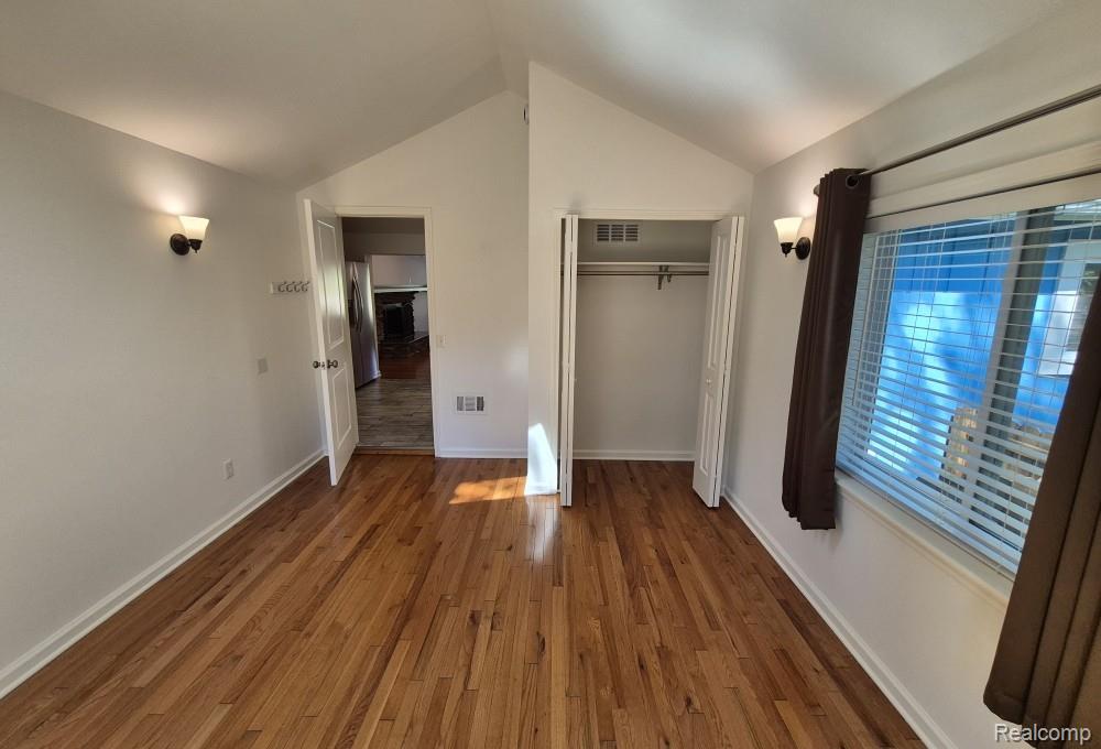 7377 Cooley Lake Road West Bloomfield, MI 48324 - Photo 30 of 59