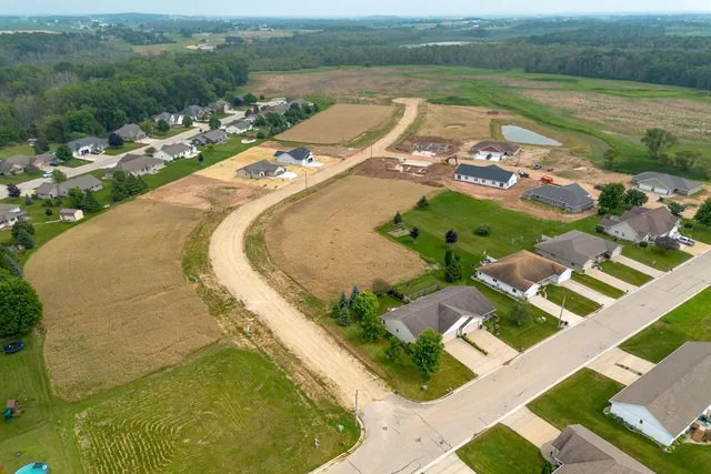 $51,400 | 468 Rustic Ridge Drive, Unit 18, Brillion, WI 54110